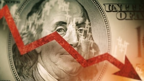 4 عامل اثرگذار بر کاهش قیمت دلار در بازار