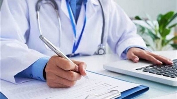 آمار پزشکانی که زیرمیزی میگیرند