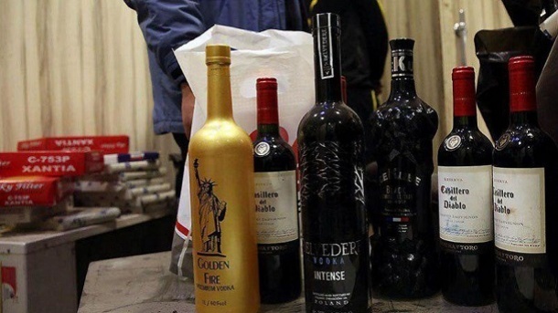 کلاف سردرگم دو قتل با مشروب حاوی سیانور