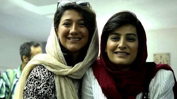 الهه محمدي و نيلوفر حامدي بعد از 17 ماه به خانه برگشتند