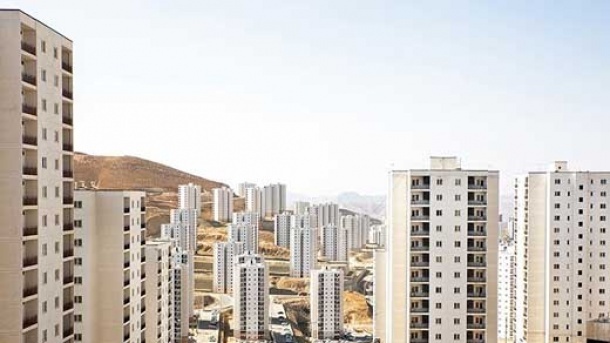 برخی پیمانکاران با پول مردم خودرو خریده اند!