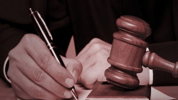 نظام اقتصادی قانون اساسی: اسلامی، راست یا چپ؟