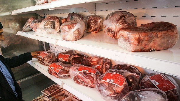 عرضه بزرگ گوشت وارداتی برای شکستن قیمتها